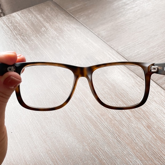 Ray-Ban glasses - Picture 6 of 7